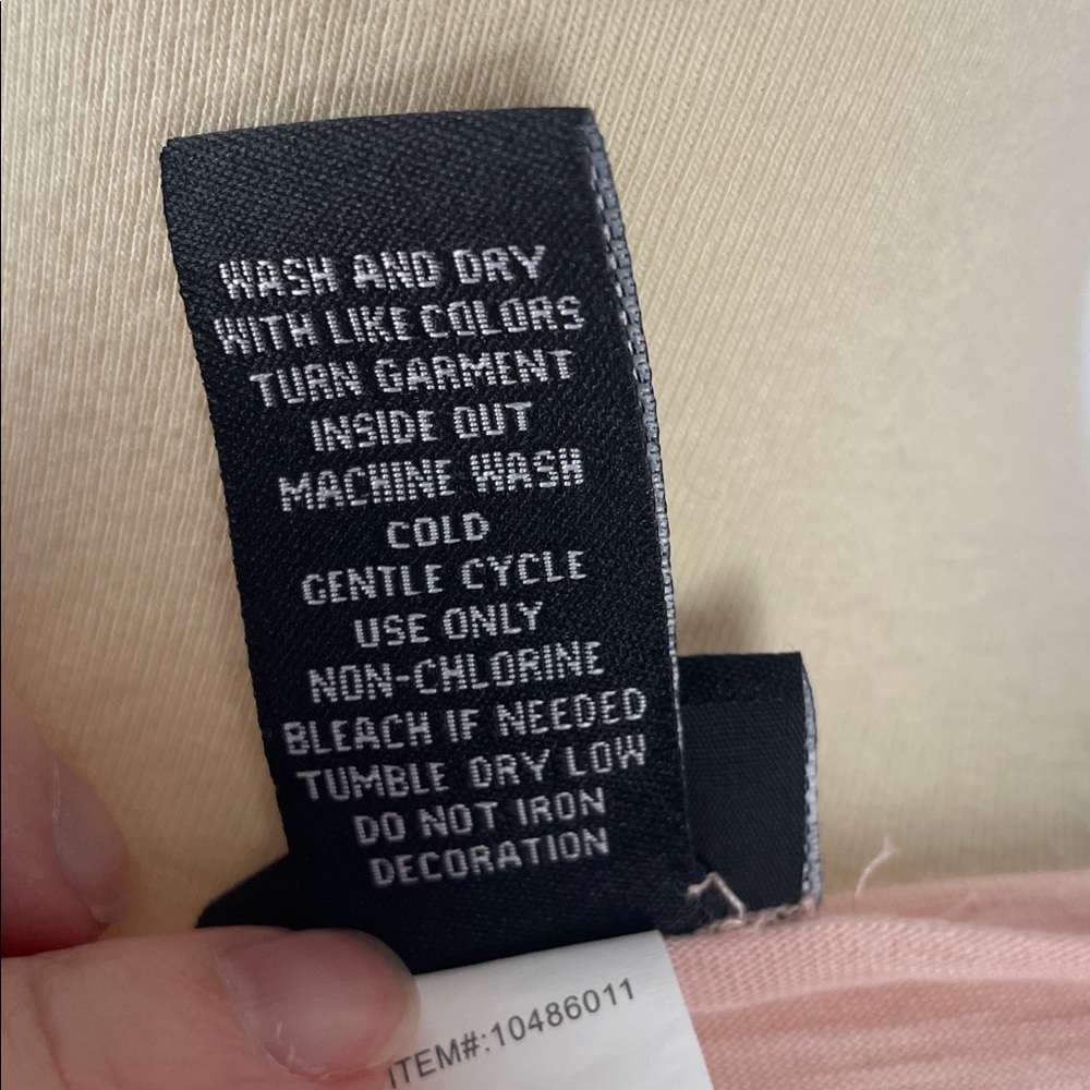 Torrid Blush Pink Graphic "Wake Me When It's Friday" Top - Size 2X - Picture 12 of 12